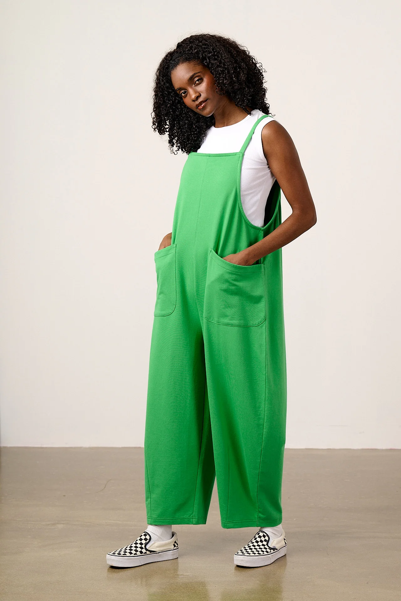 Oaxaca - Cotton Jersey Barrel Dungarees in Kelly Green - Image 5