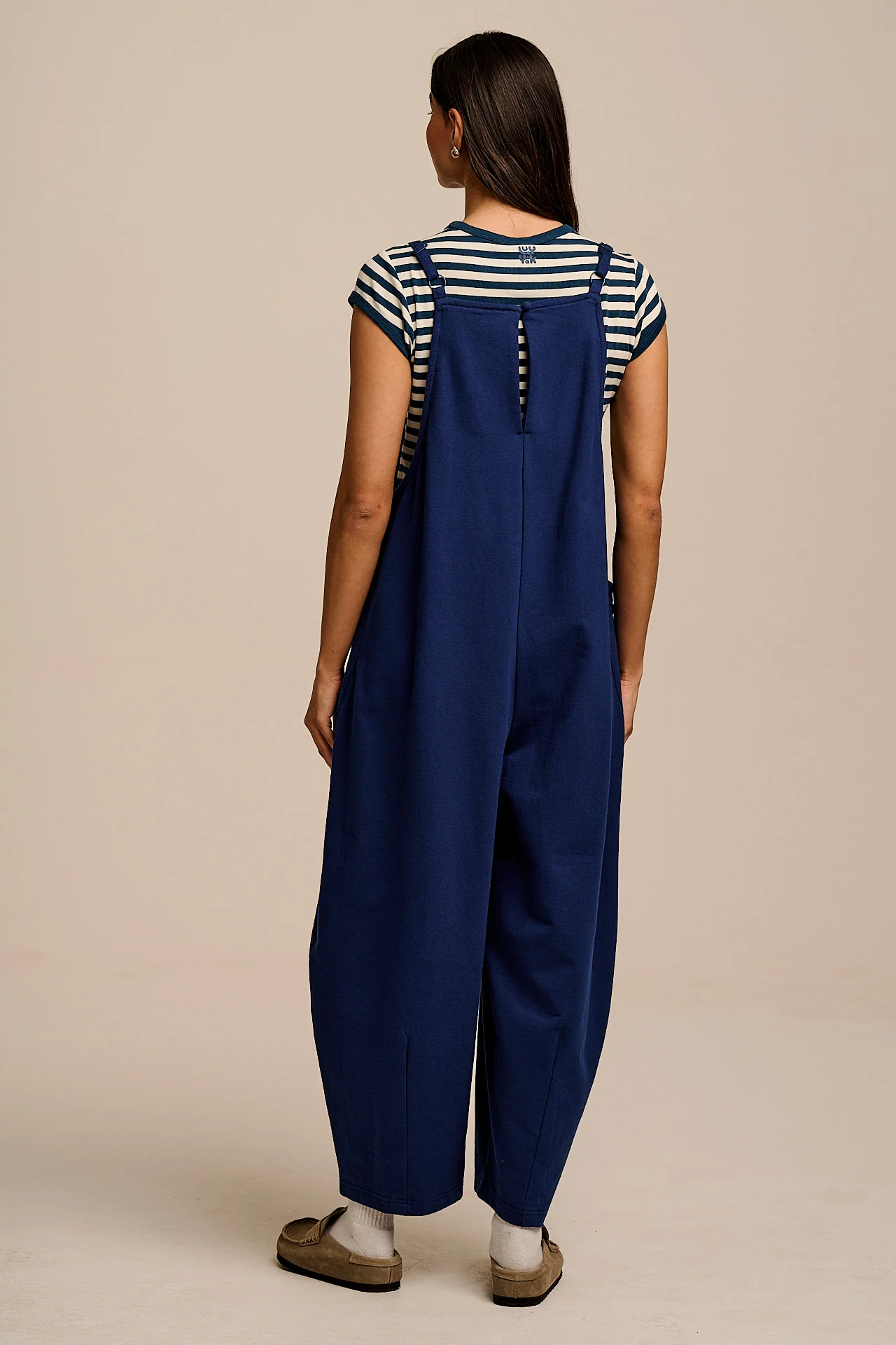 Oaxaca - Cotton Jersey Barrel Leg Dungarees in Navy - Image 7