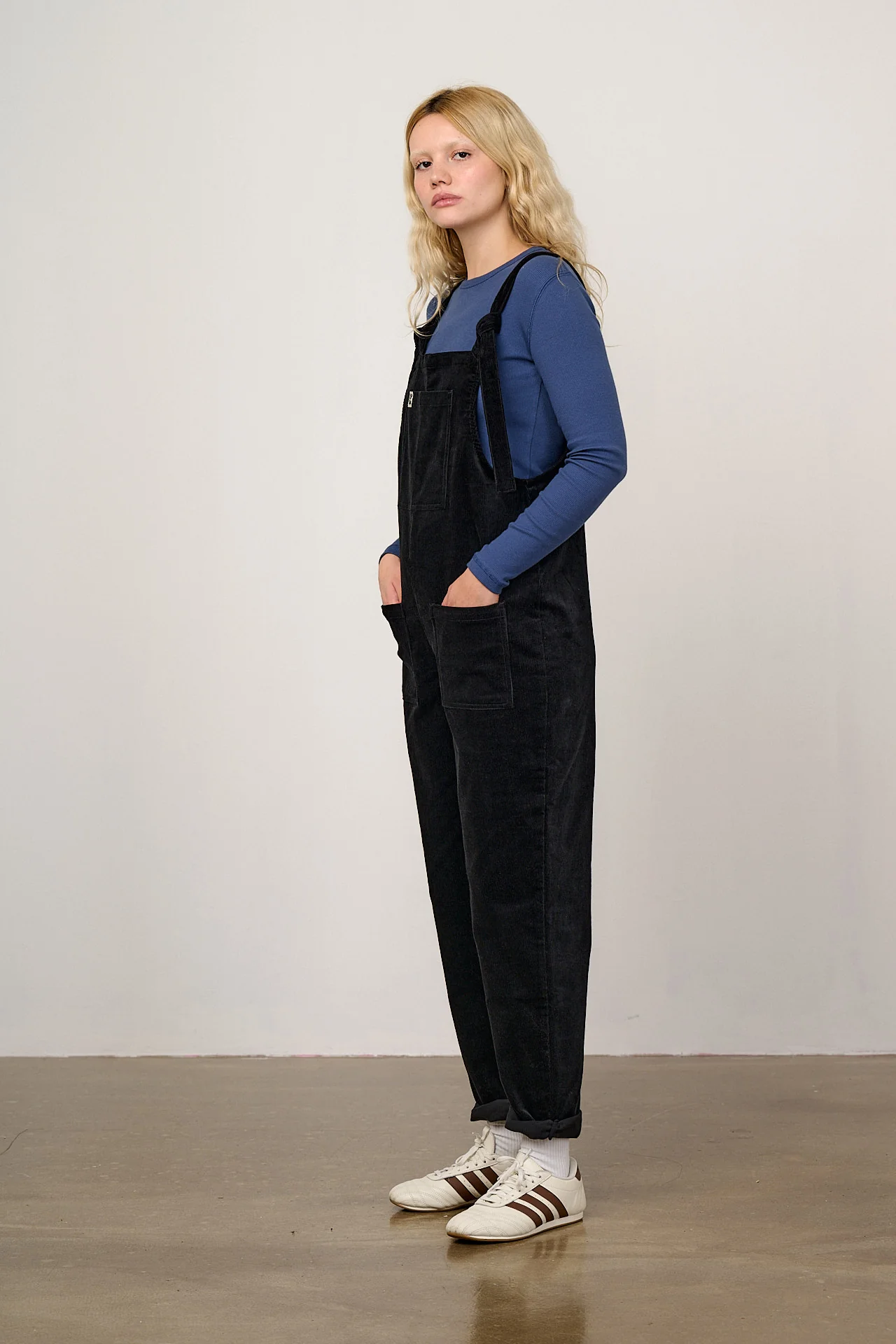 Original - Corduroy Dungarees in Black - Image 3