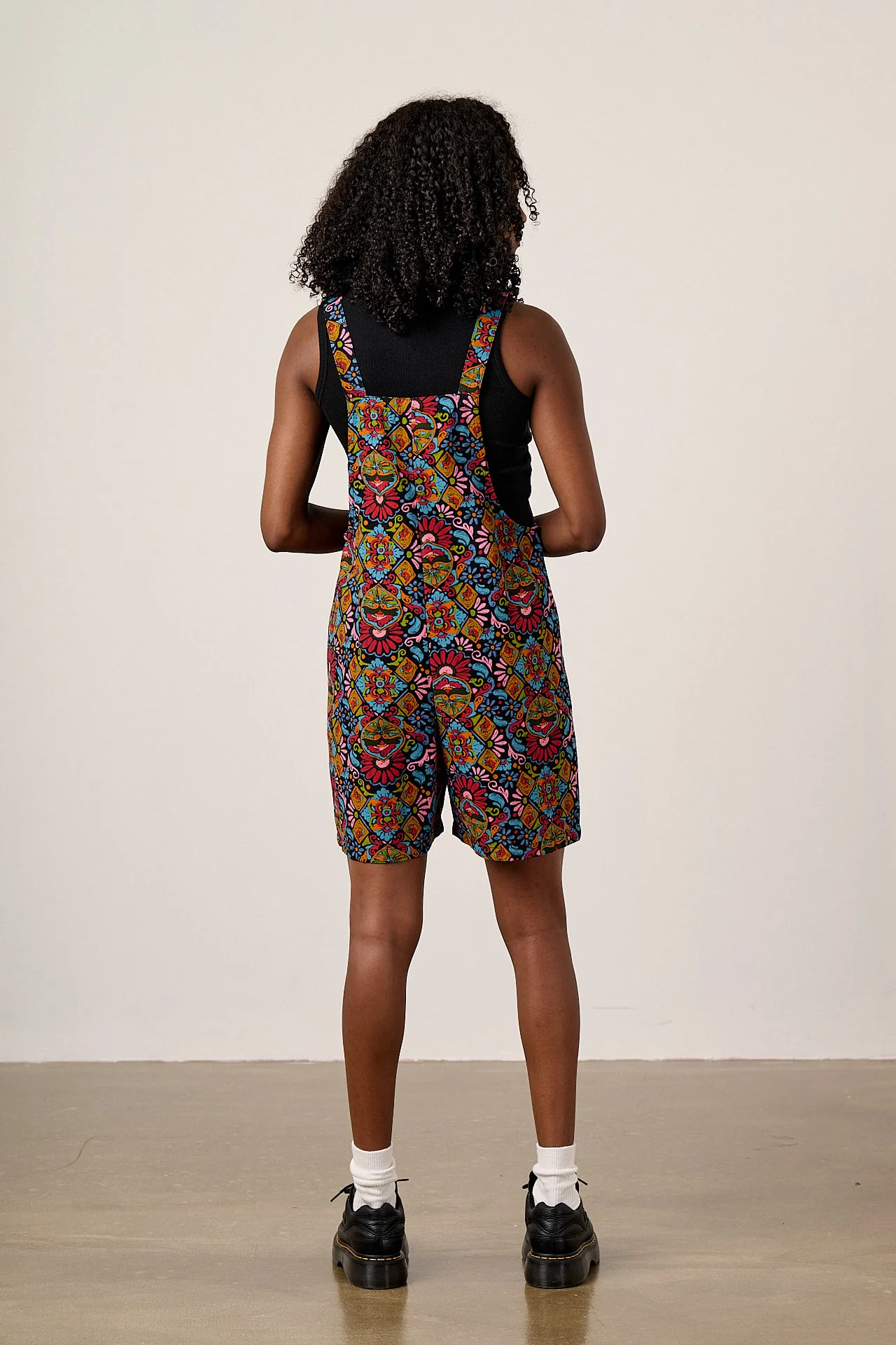 Original Shorts - Cotton Dungarees Shorts in Artisan Print - Image 5