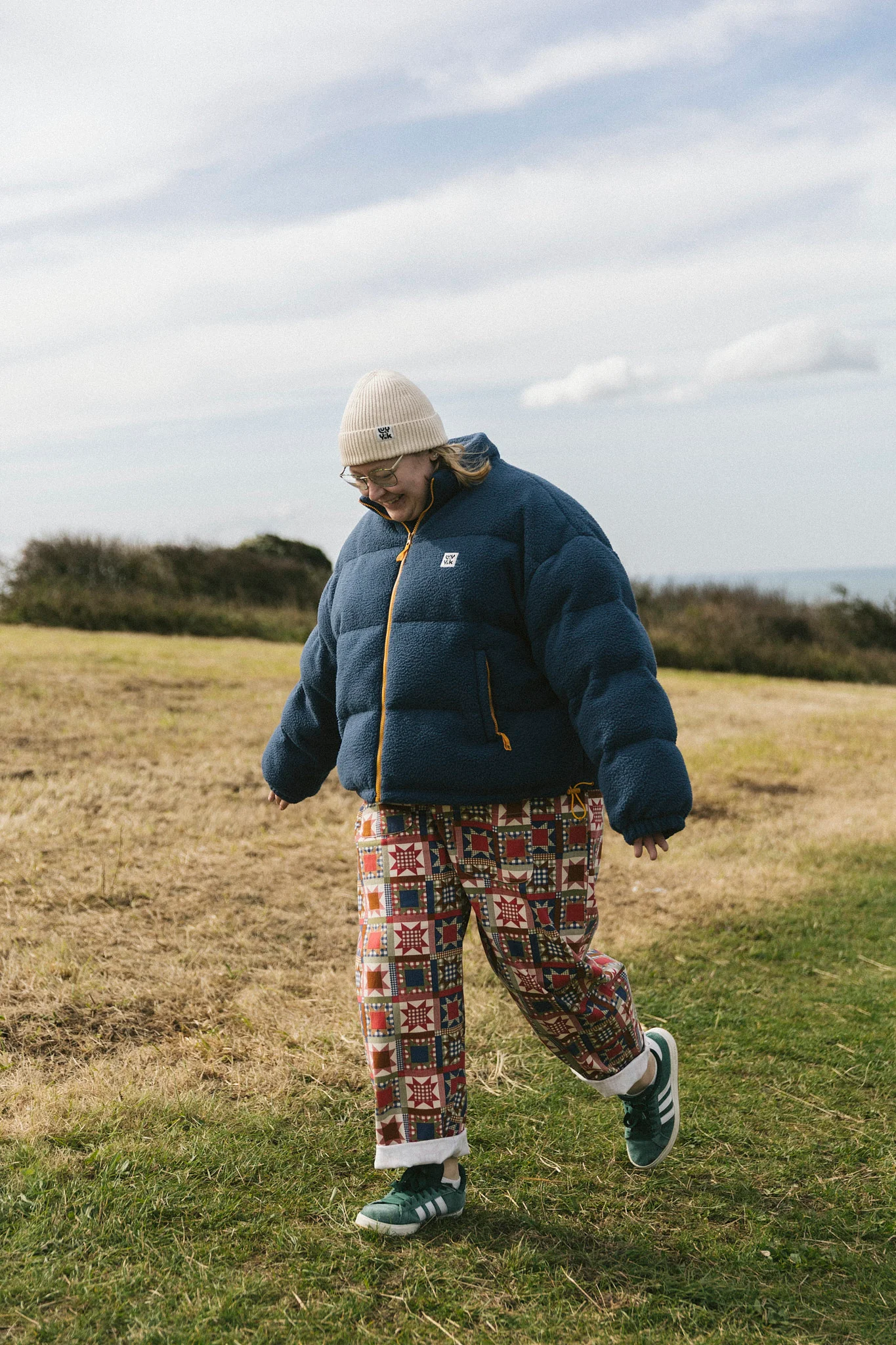 Paloma - Borg Puffer Jacket in Blue - Image 3