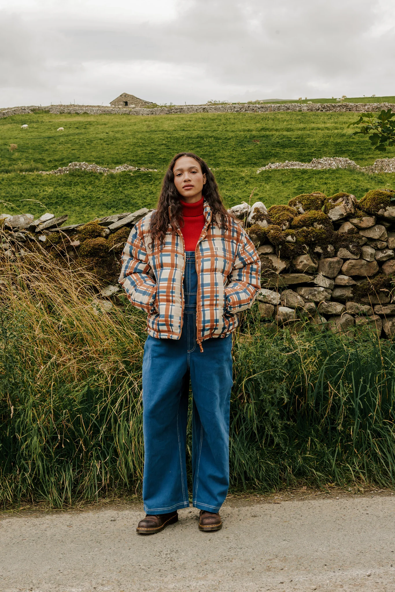 Paloma - Puffer Jacket in Brown Check - Image 4