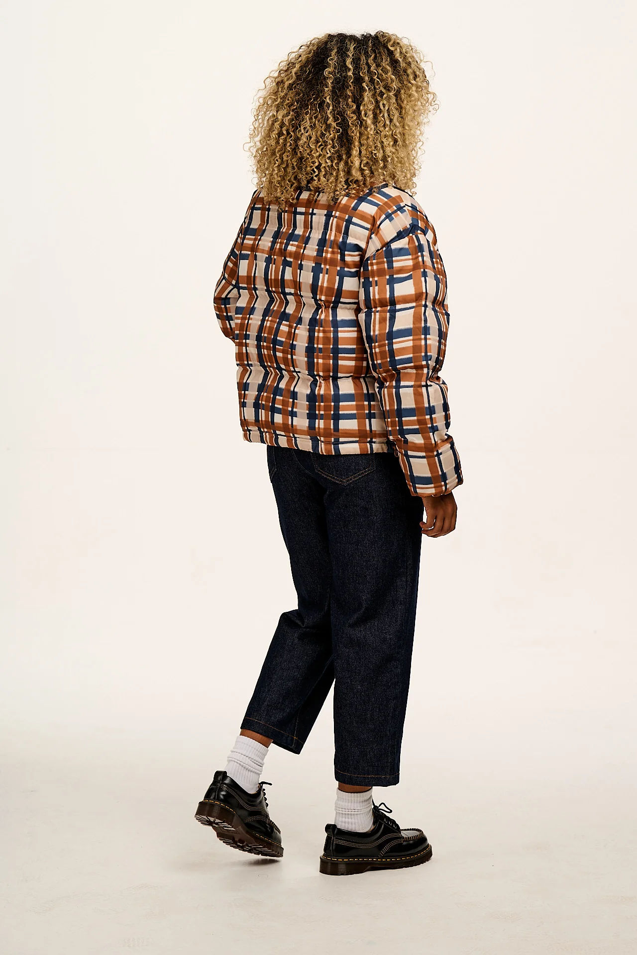 Paloma - Puffer Jacket in Brown Check - Image 9