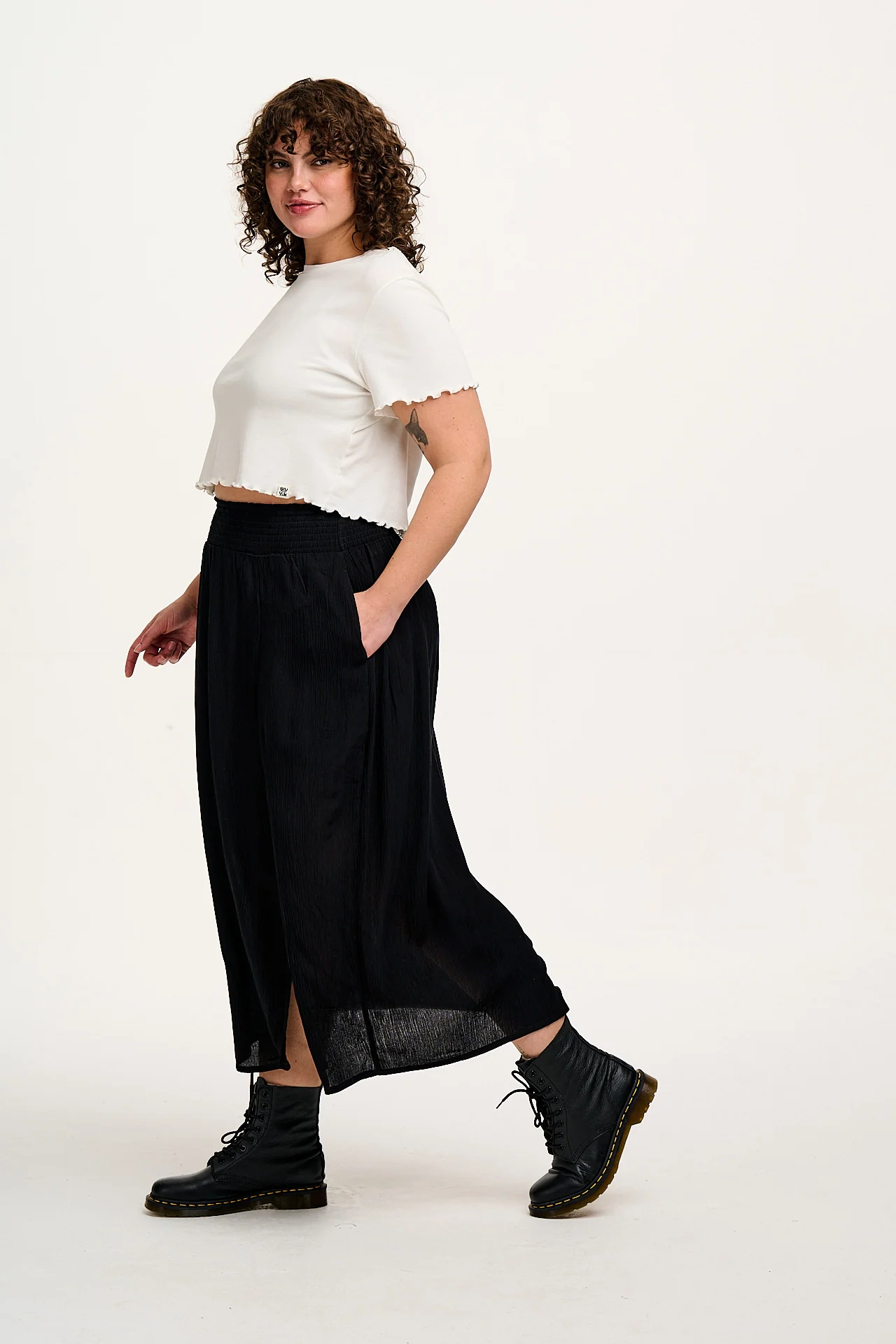 Poppy - Elasticated Waist Skirt in Black - Image 4