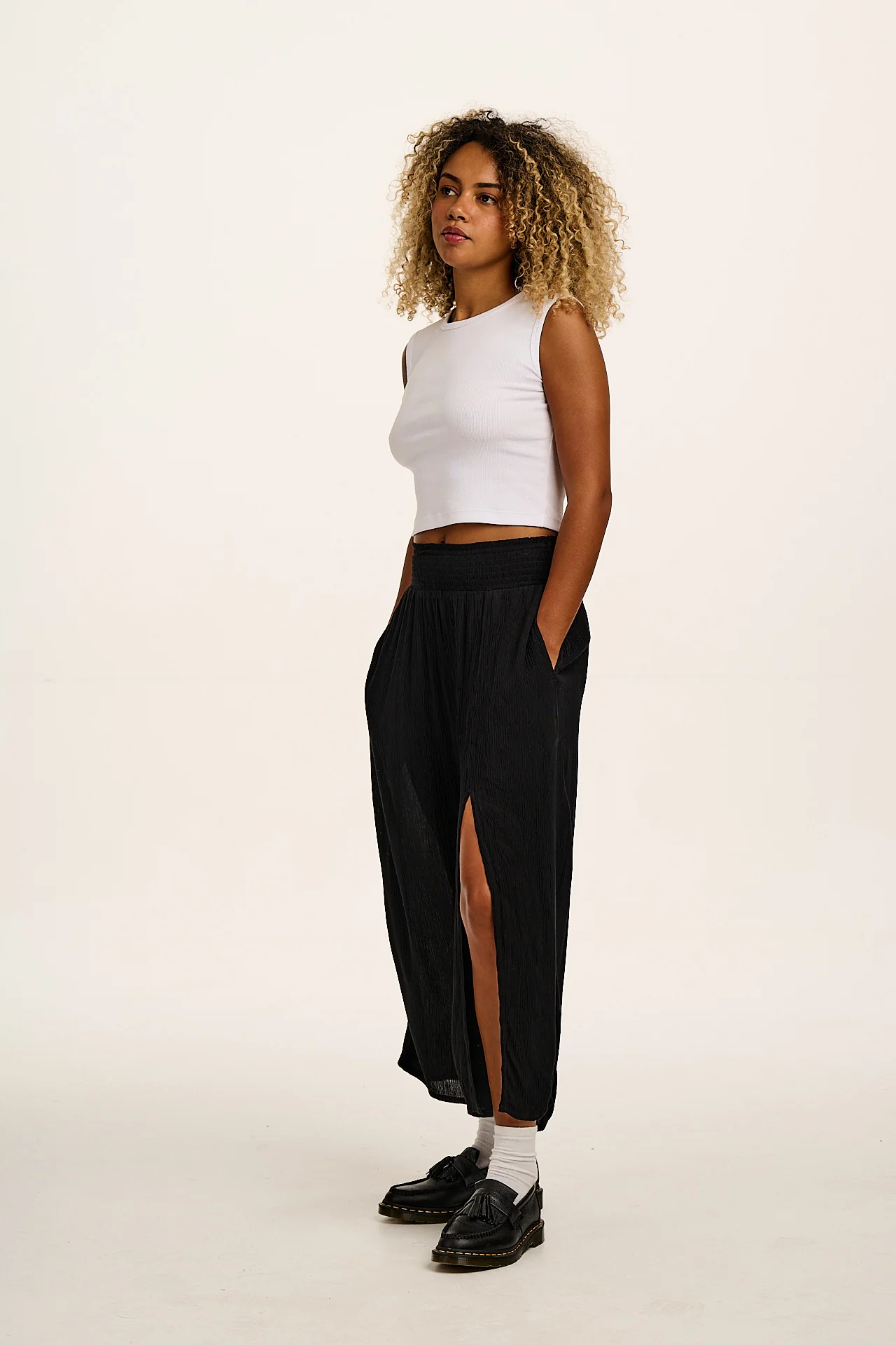 Poppy - Elasticated Waist Skirt in Black - Image 7