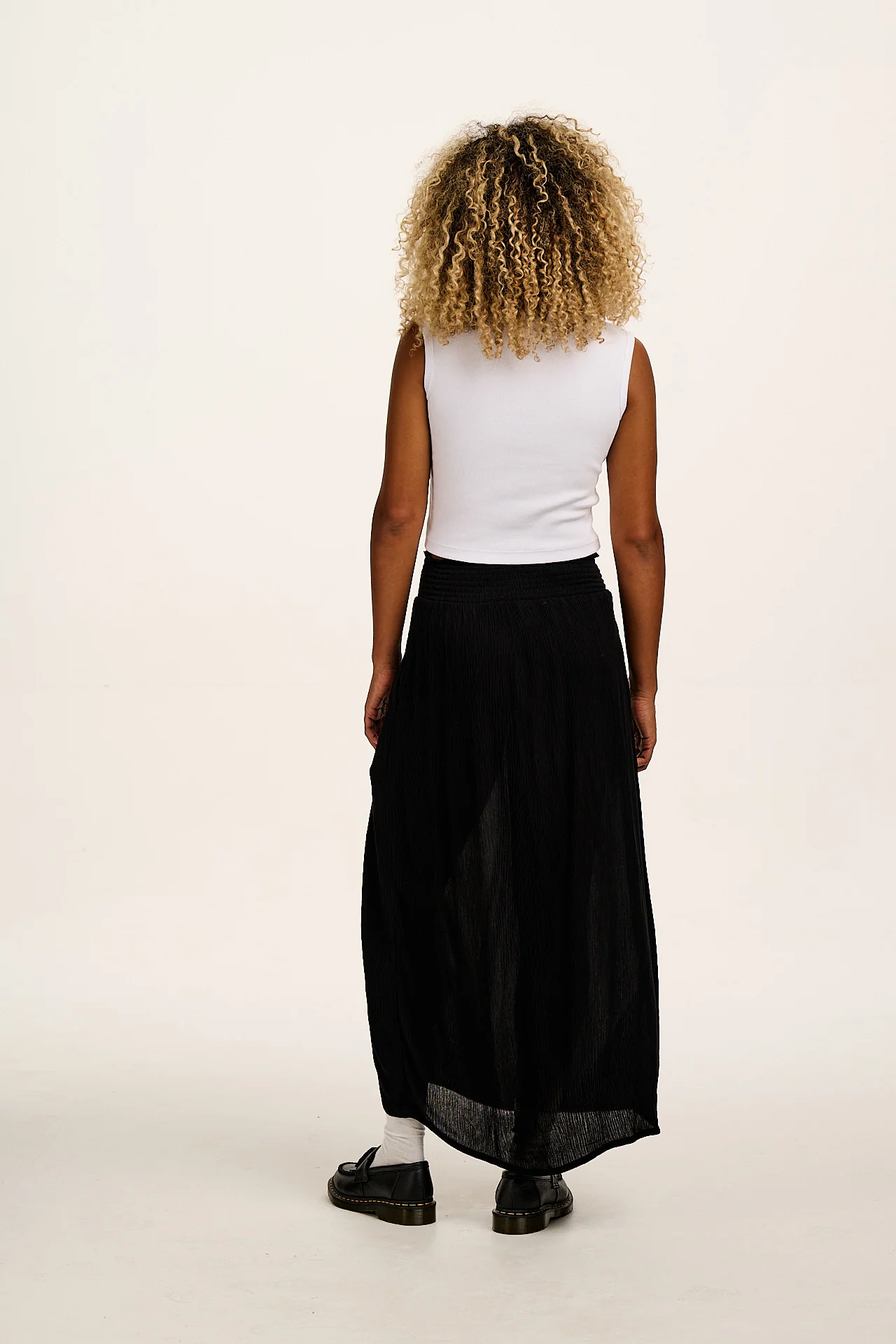 Poppy - Elasticated Waist Skirt in Black - Image 9