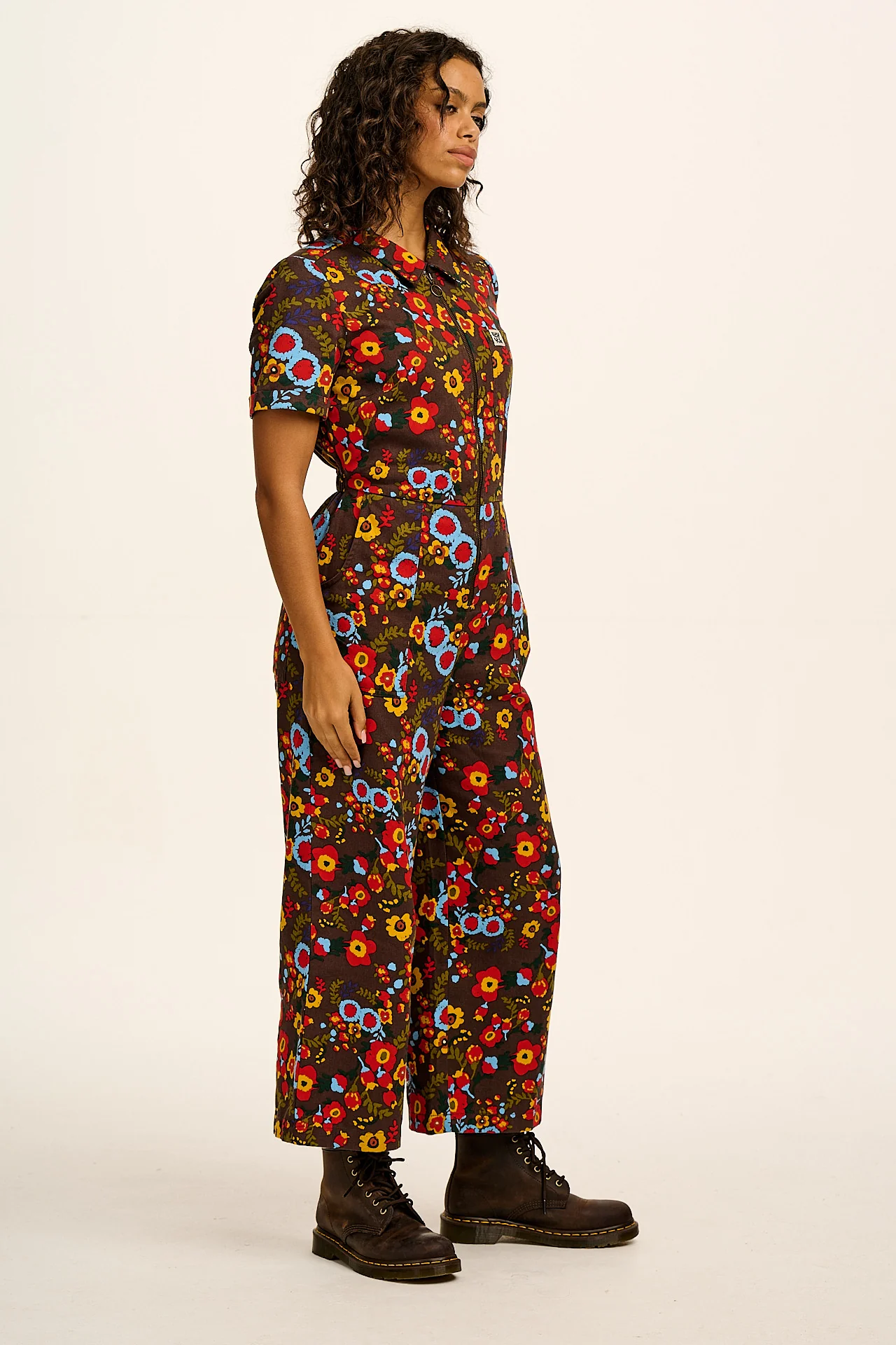 Ragan - Cotton Jumpsuit in Follow Trails Floral Print - Image 5