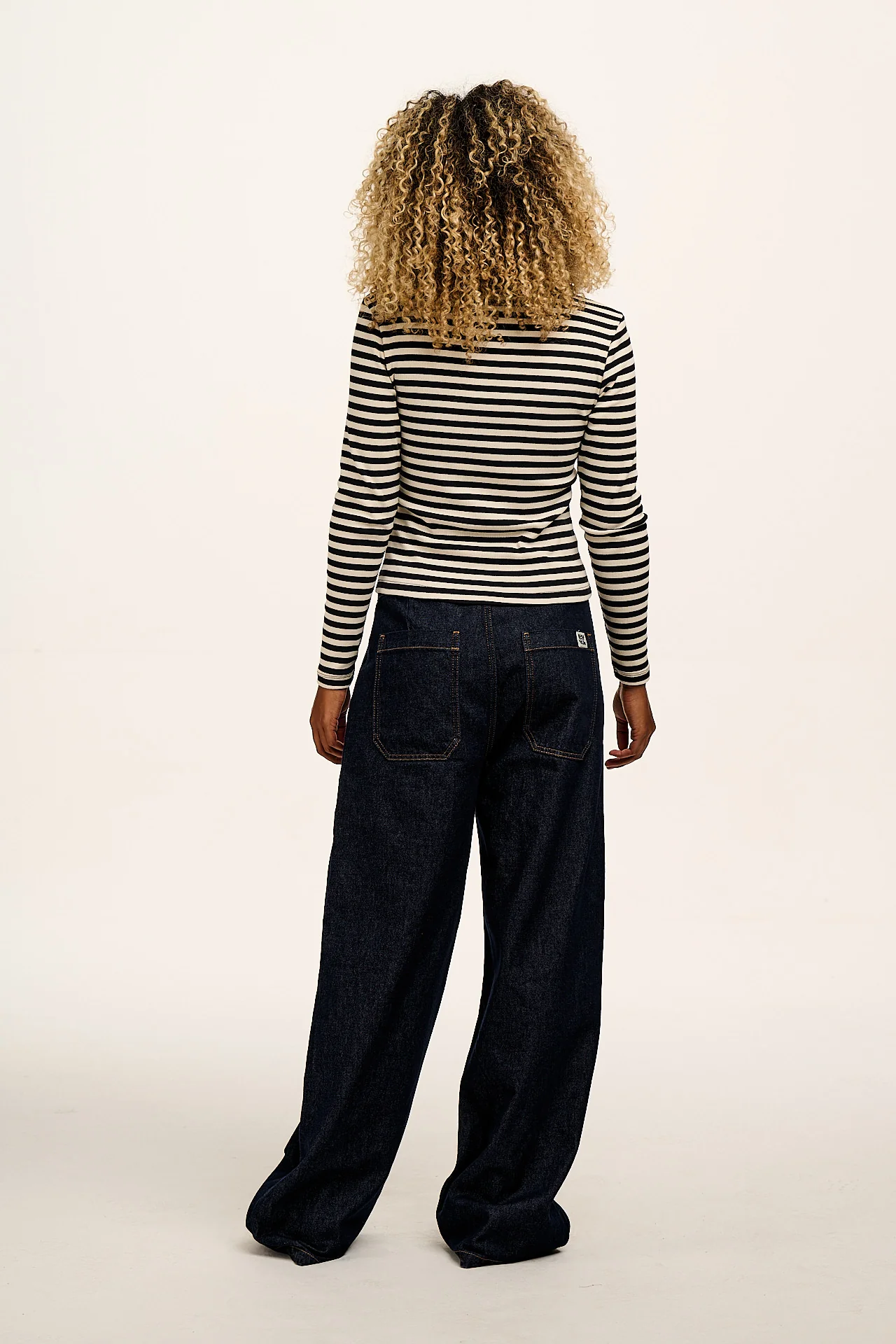 Remy - Ribbed Cotton Scoop Neck Long Sleeve T-Shirt in Black & White Stripe - Image 4