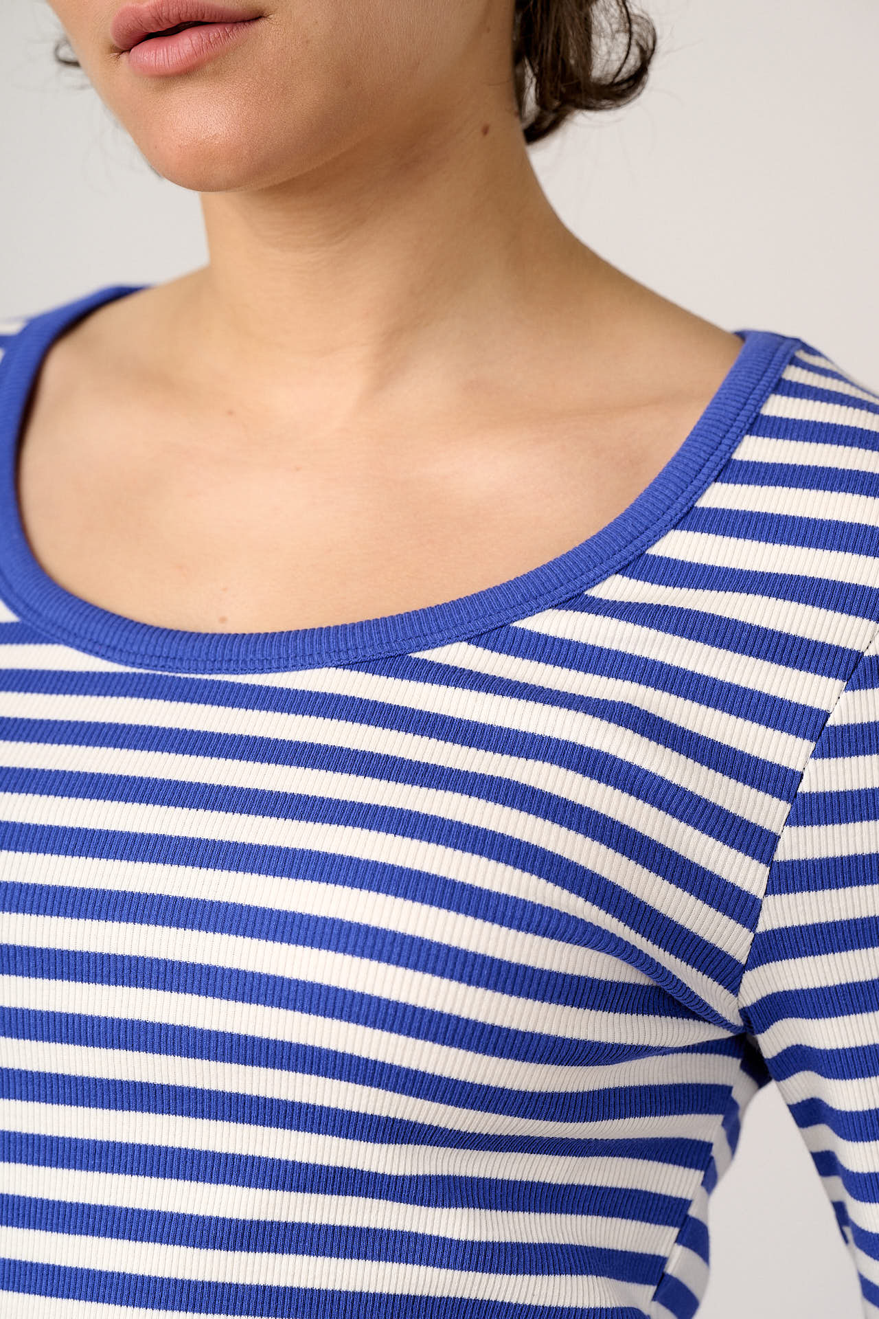 Remy - Ribbed Cotton Scoop Neck Long Sleeve Top in Blue & White Stripe - Image 2