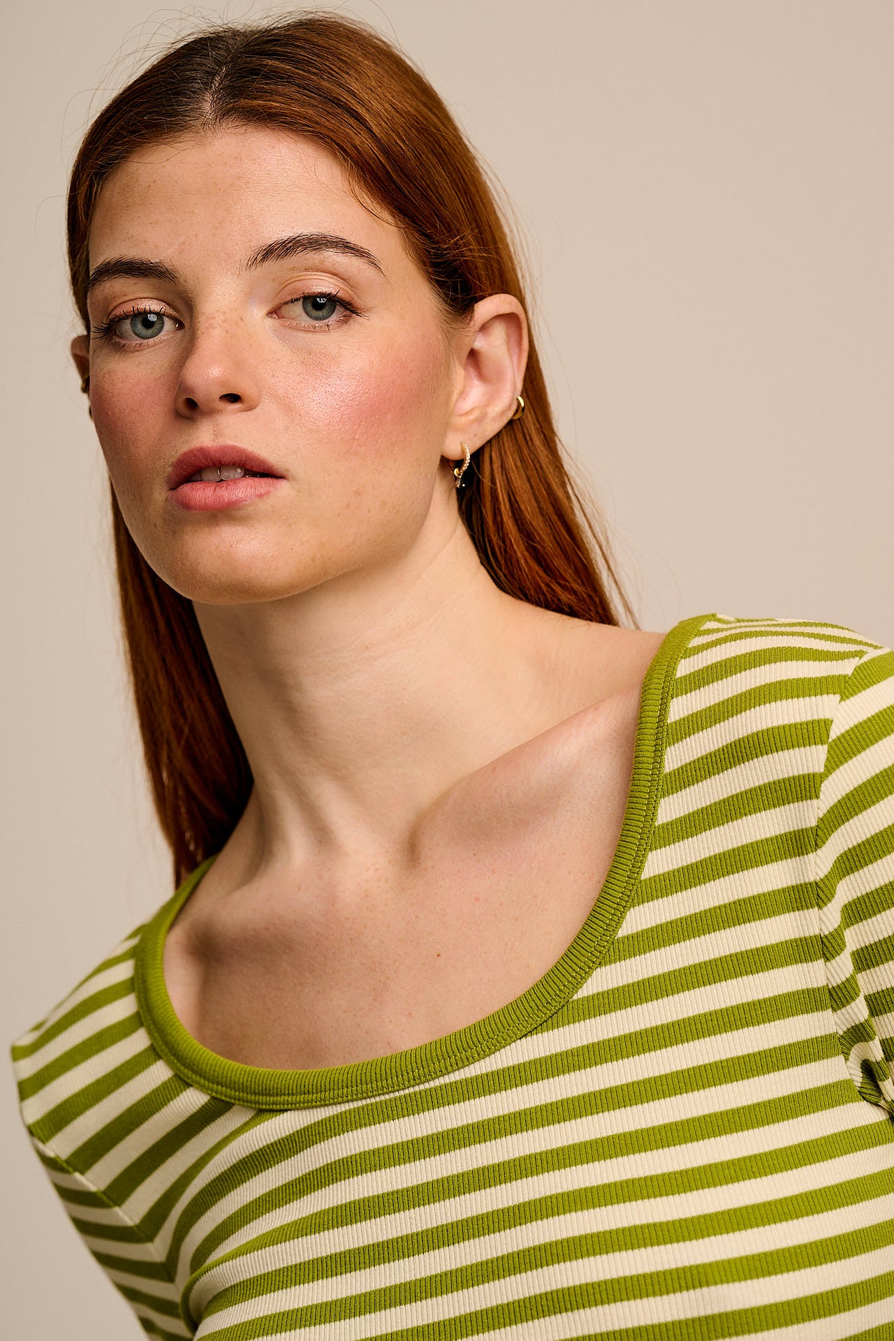 Remy - Ribbed Cotton Scoop Neck Long Sleeve Top in Green & Ecru Stripe - Image 2
