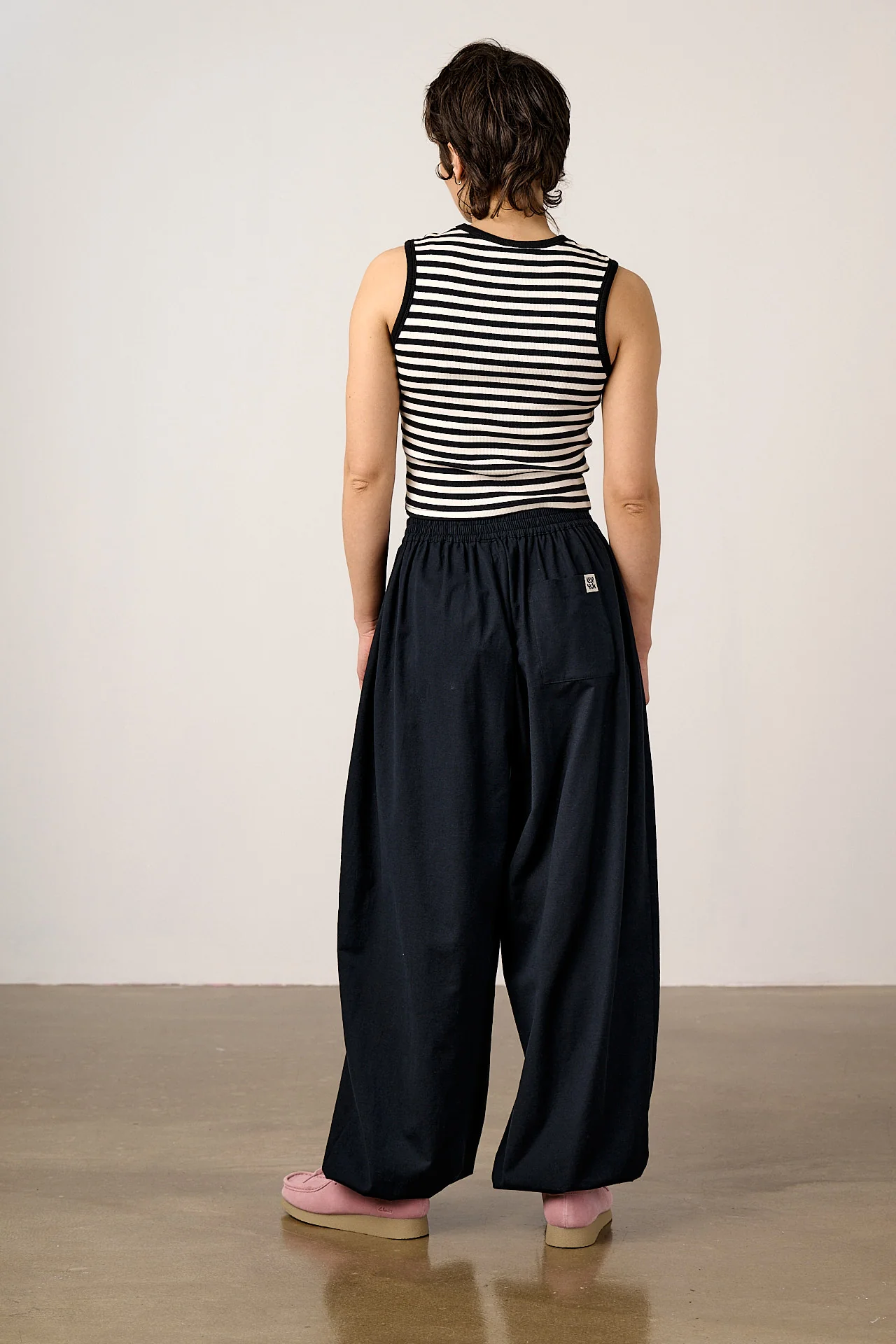 Renata - Cuffed Cotton Balloon Leg Trousers in Black - Image 5