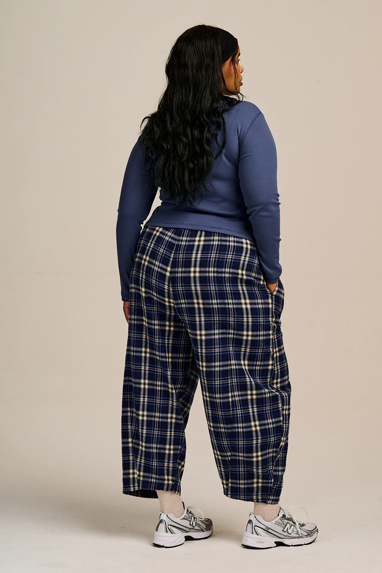 Obregon - Barrel Leg Brushed Cotton Trousers in Blue Tartan Check - Image 7