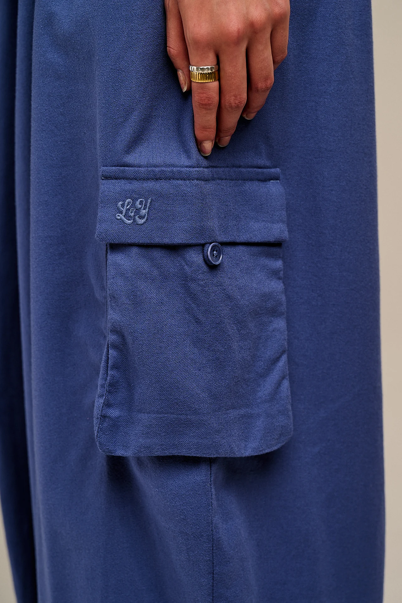 Rumi - Brushed Cotton Balloon Trousers in Grey Blue - Image 4