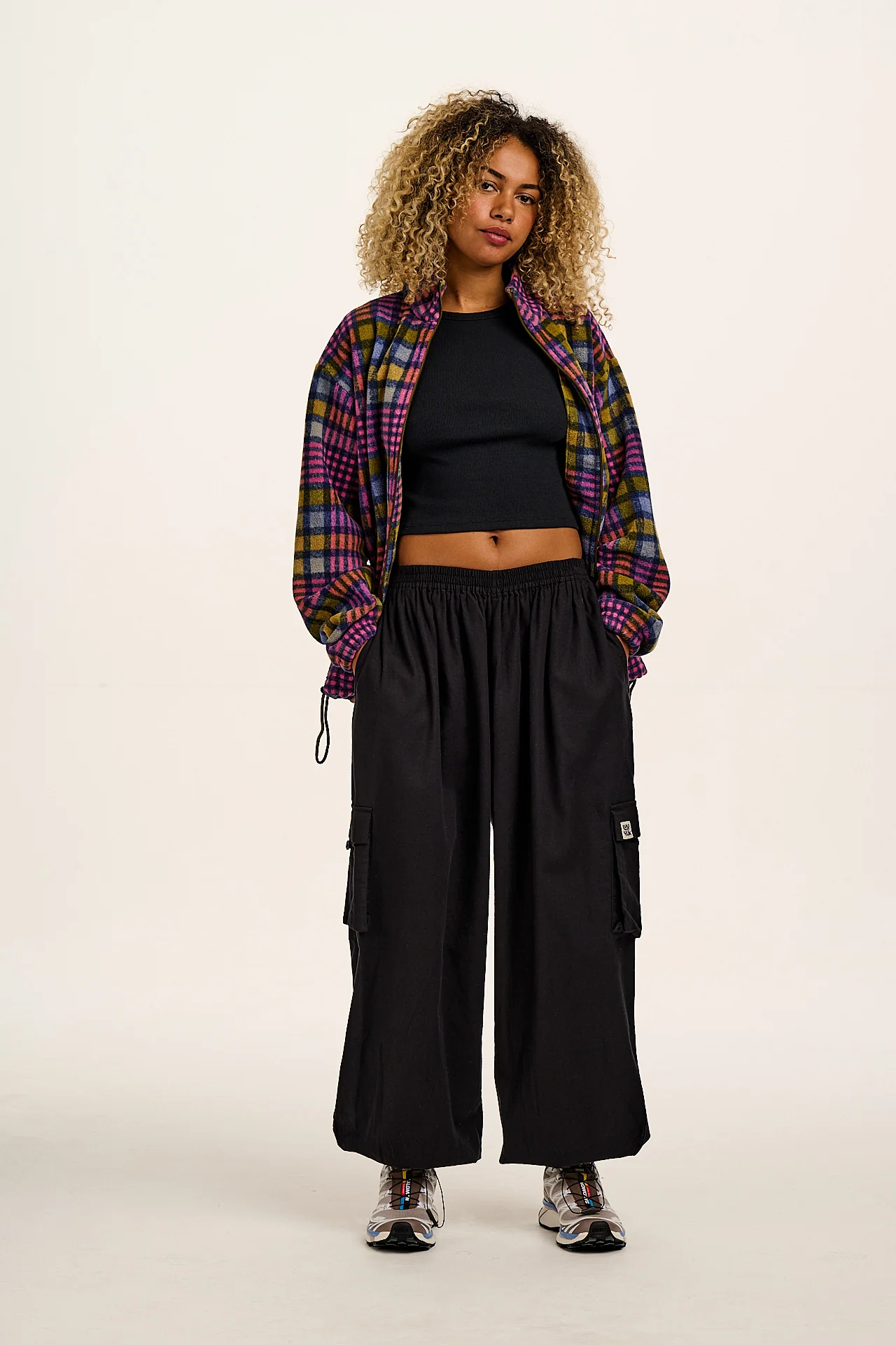 Rumi - Brushed Cotton Balloon Trousers in Black - Image 6