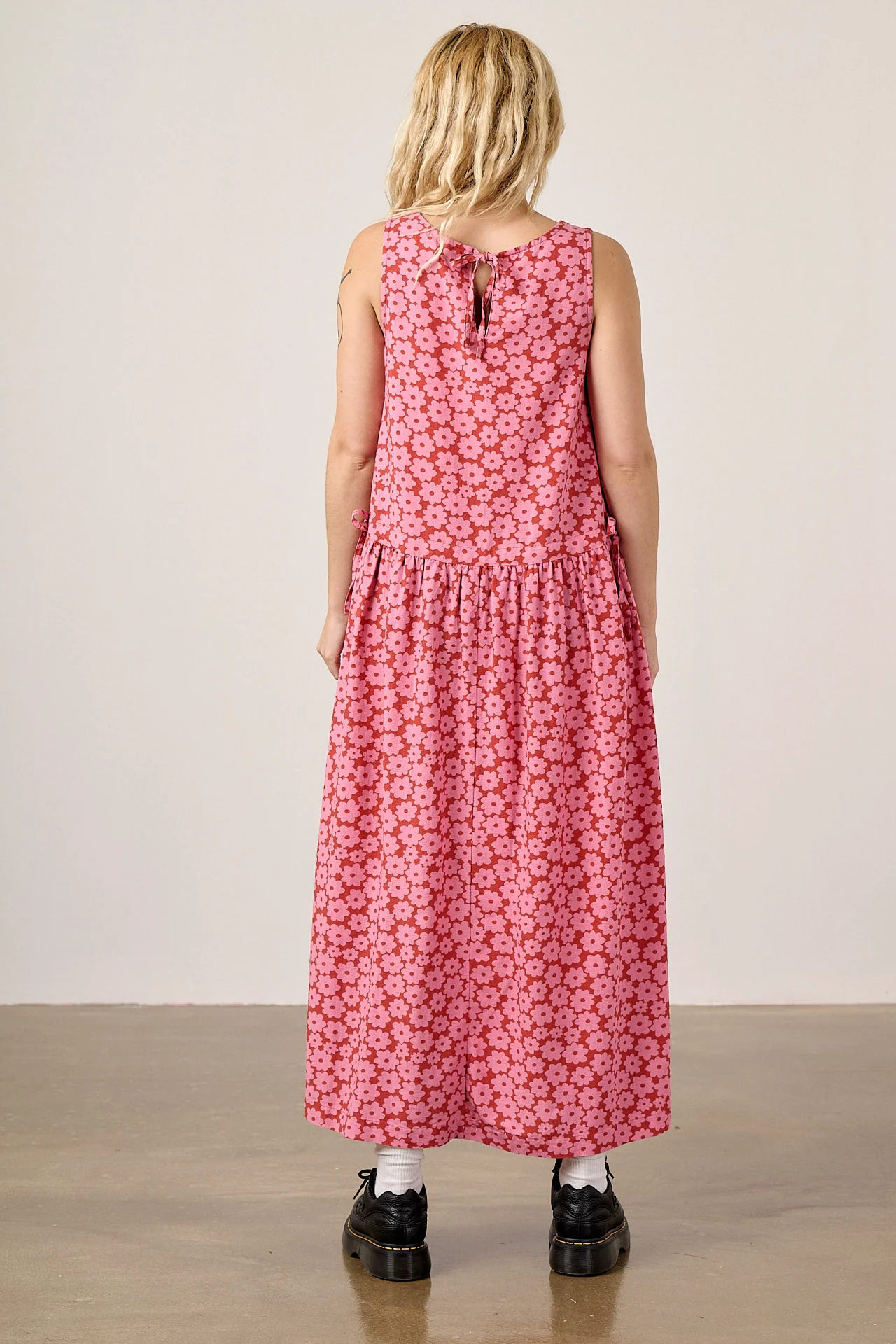Sacha - Cotton & Viscose Midi Dress in Coastal Flower - Image 5