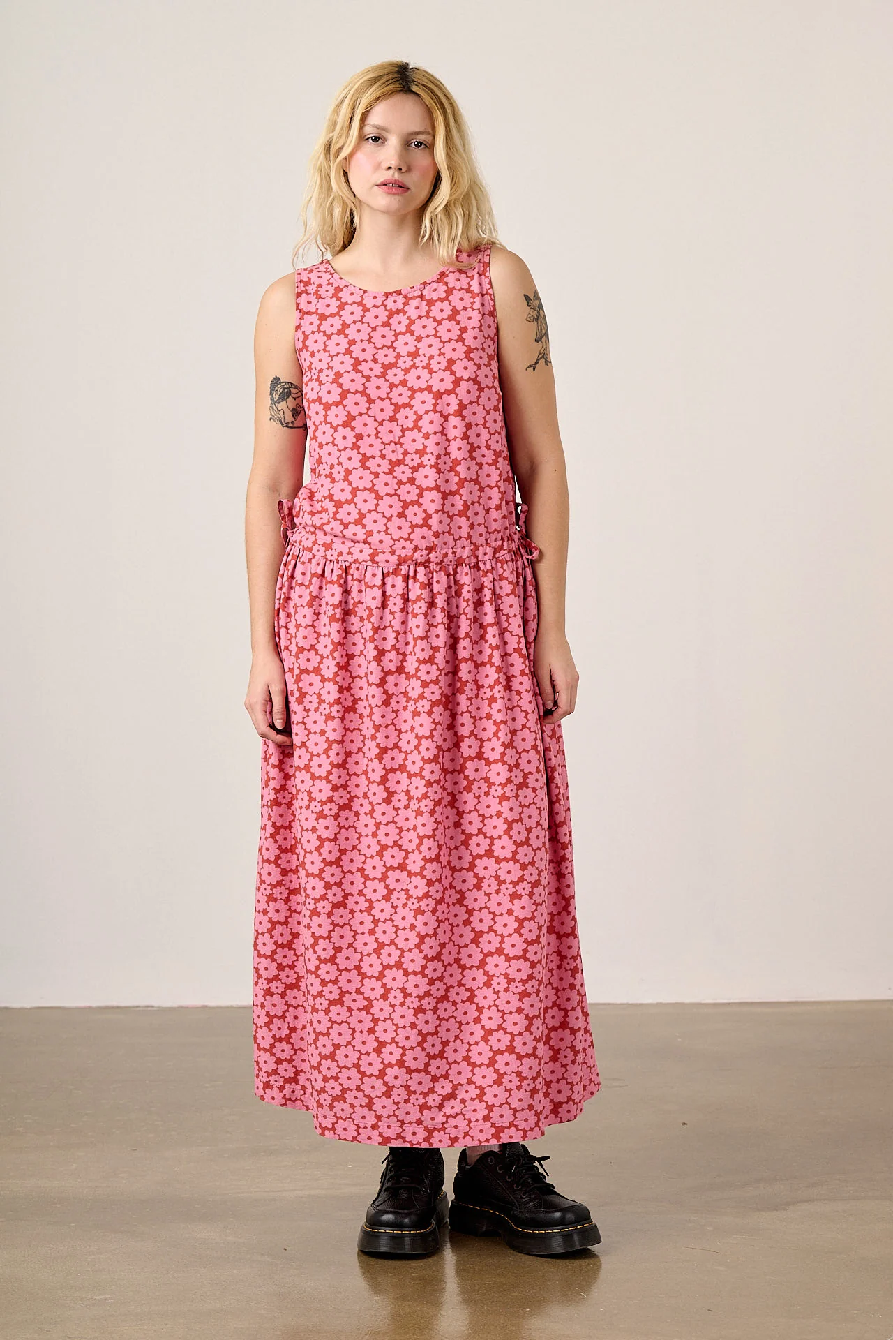 Sacha - Cotton & Viscose Midi Dress in Coastal Flower - Image 6