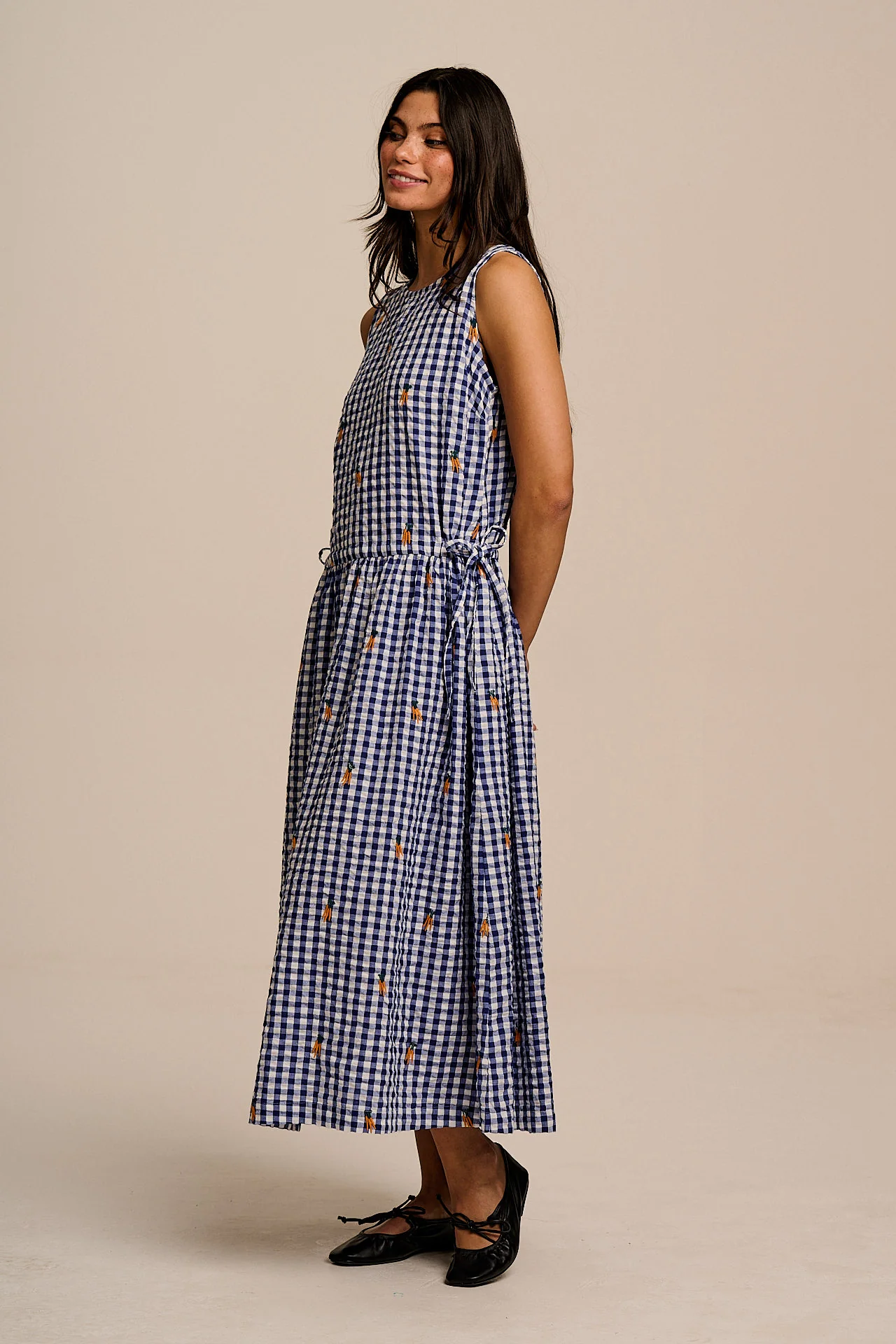Sacha - Cotton Midi Dress in Gingham Carrot Embroidery - Image 5