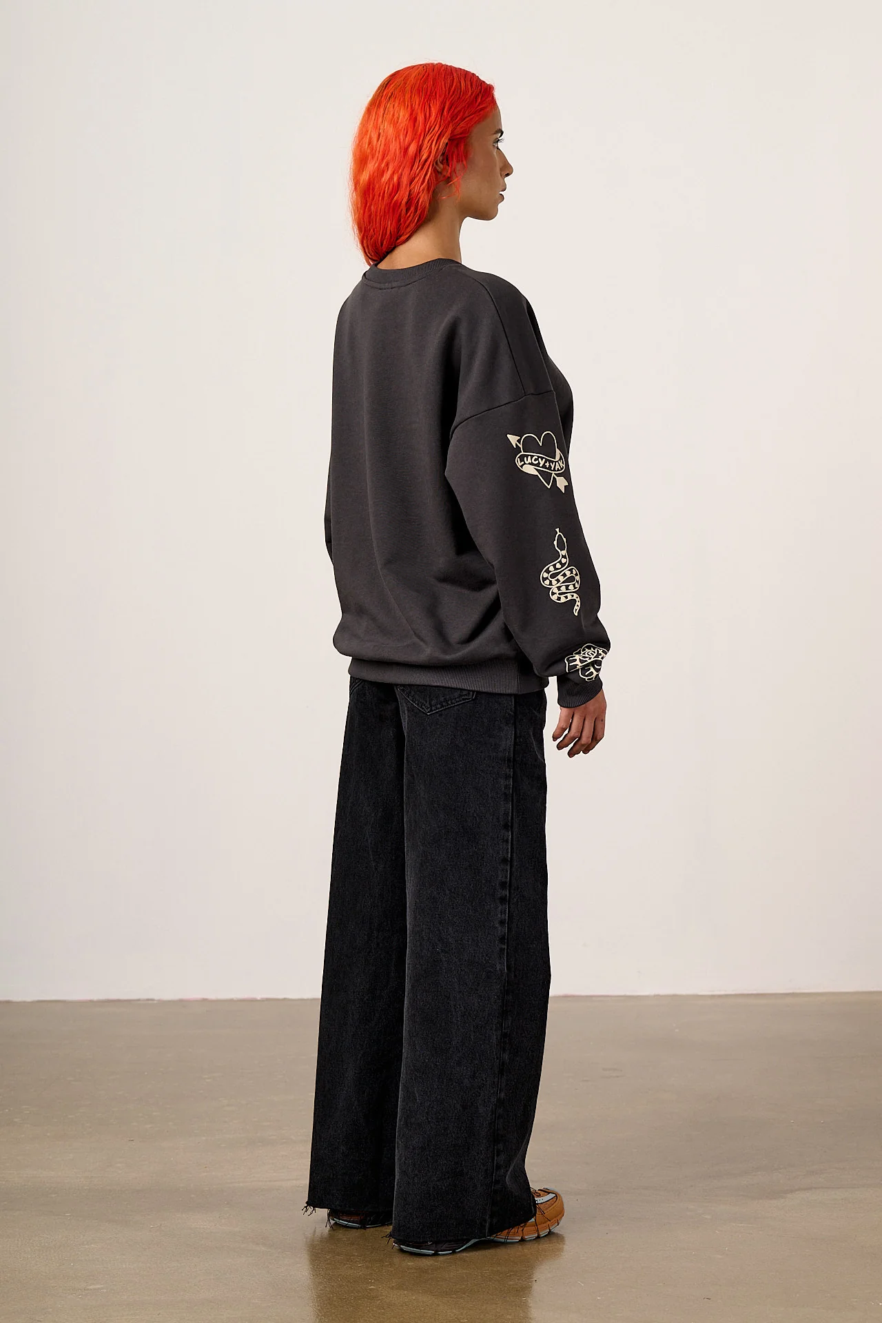 Sutton - Cotton Jersey Oversized Sweatshirt in Charcoal with Tattoo Printed Sleeves - Image 5