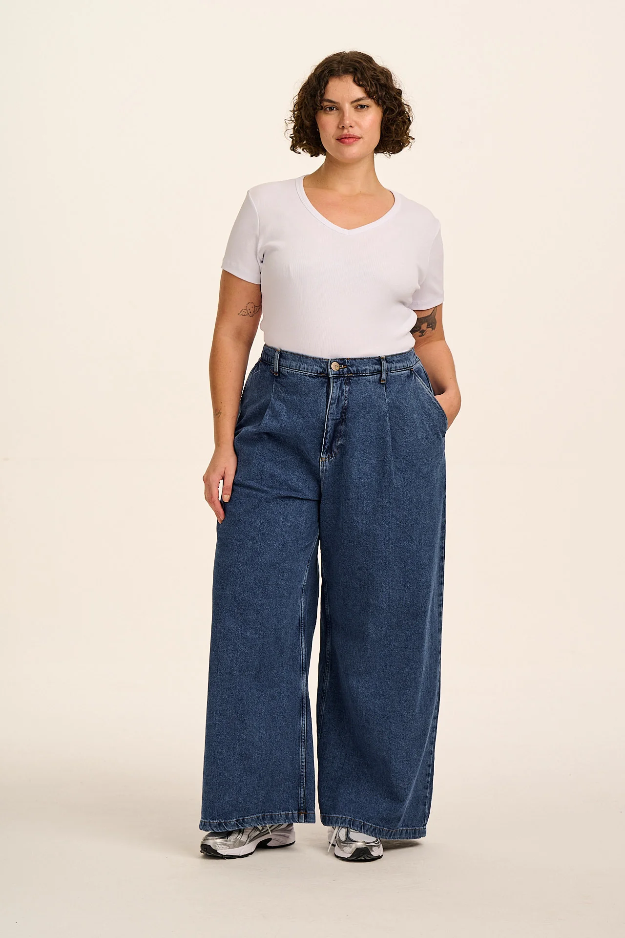 Tate - Denim Extra Wide Leg Jeans in Mid Wash Blue - Image 6