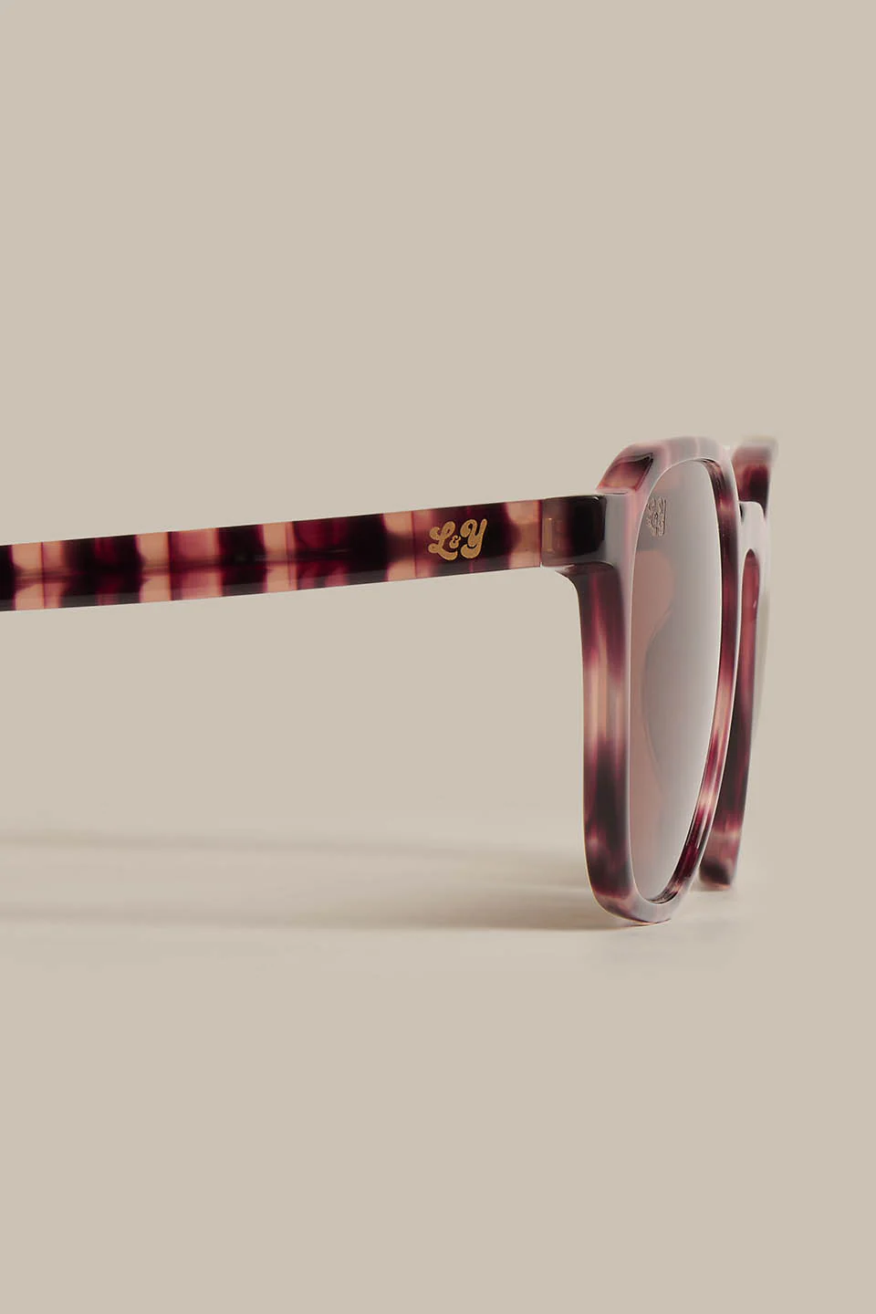 Tupelo - Sunglasses in Stripe Brown - Image 4