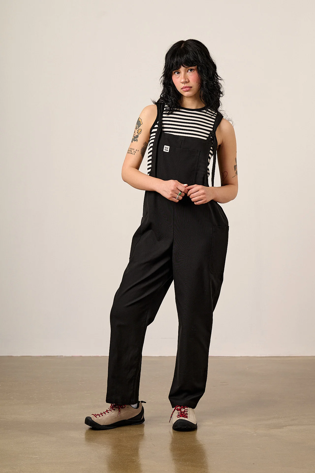 Una - Cotton Dungarees in Black - Image 5